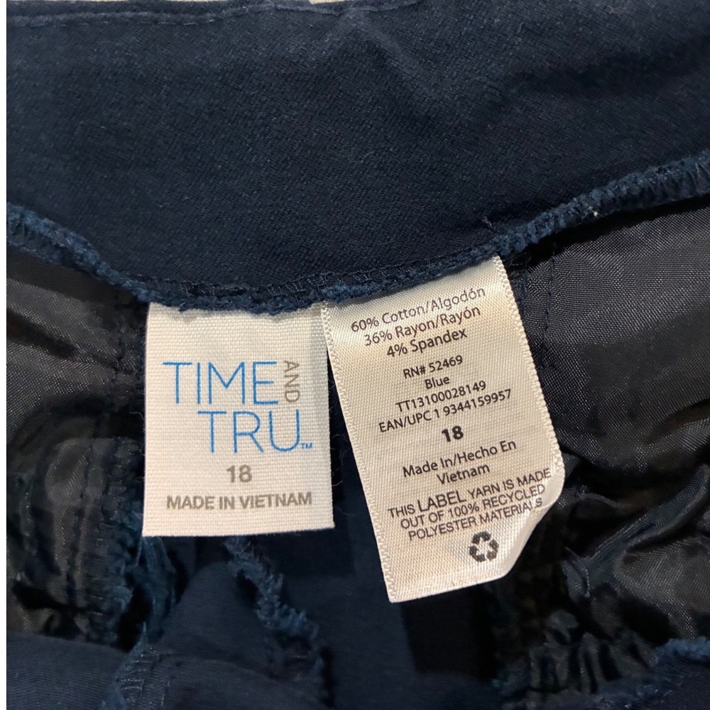 Time and Tru Slim Side Zip Ankle Pants Cotton Blend Navy Blue Classic Size 18 - Picture 2 of 6